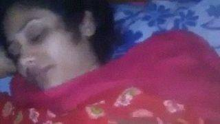 Pasangan Suami Istri Bangladesh Beraksi Mesra Dan Bercinta Di Rumah, Videonya Bocor