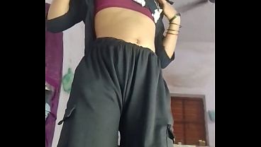 Cowgirl Goyang Hot, Suami Indian Bhabhi Ngentot Pussy Istri Keras-keras Pakai Audio Hindi