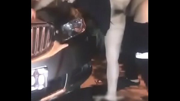 Gadis Tiongkok Mesum Di Pinggir Jalan 2