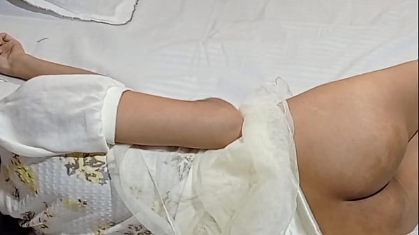 Kakak Tiri India Dan Adek Imut Main Peran, Ngentot Ganas Dengan Suara Hindi Menggairahkan – Desi Pornstar Body Hot