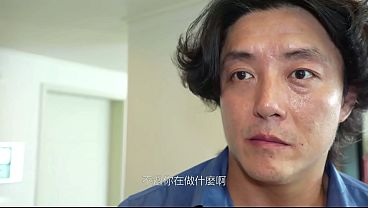 Korea – Ngencengin Single Tampan – Pembantu Tua Seksi Bikin Muncrat