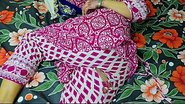 Ibu Tiri Celana Sobek, Anak Tiri Langsung Ngewe Pantat Bundar Ibu Tiri.