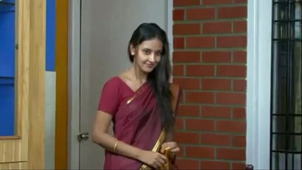 Desi Cewek India Bikin Ngilu, Goyangannya Bikin Mabok