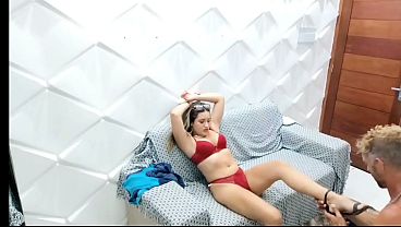 Ibu Mertuaku Yang Masih Muda Sendirian Di Rumah Dan Haus, Aku Datang Dan Dia Langsung Merayuku Untuk Menikmati Pantat Sempitnya Sampai Aku Memuntahkan Semuanya Di Dalam. Vagninho Dan Vivi Si Nakal.