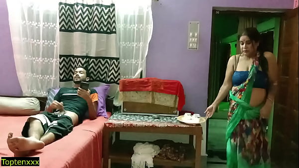 Video Bokep India, Cewek Muda Seksi Panas Sama Tante Cantik, Suara Hindi Jelas Bikin Makin Nafsu