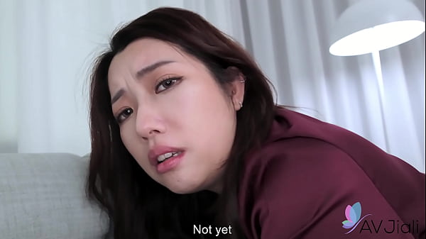 Cici Si Ibu Rumah Tangga Cina Seksi Dengan Toket Gede Mainin Kontol Keras.