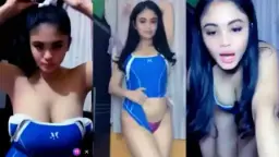 Kylie Baju Biru, Toket Montok Bikin Mupeng.