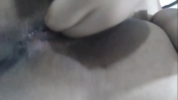 Arab Mom Berjilbab Merem Melek Sange Sampe Crot Di Live Cam, Hot Banget!
