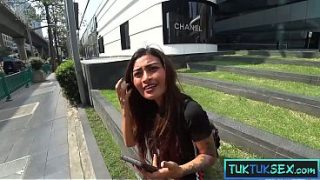 Bokep Thailand Montok Mungil, Ibu Mertua Seksi, Ngewe Nafsu Sama Bule.