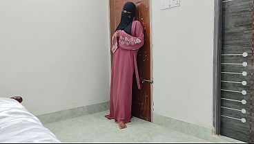 Teman Cewek Hijab India Malu-malu Pertama Kali Digenjot Sampai Muncrat.