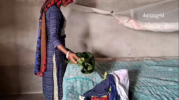 Devar Bhabhi Ko Kam Kar Rahi, Usko Pata Ke Choda, Cream Pe Sex Video, Hindi Audio, Real Role Play Sex.