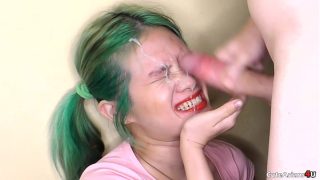 Cewek Ngewe & Ngencengin Bokap Tiri Demi Follower Makin Banyak!