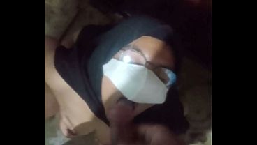 Cewek Indo Ngewe Di Kamar Mandi Sambil Nelen Air Pipis Doi.