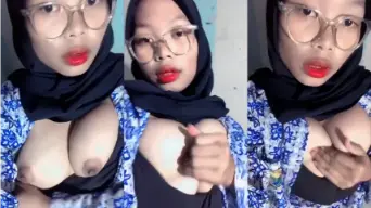 Abg Hijab Sma Toge, Sengaja Kelihatan Toketnya