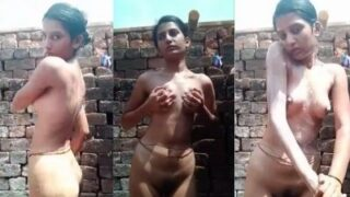 Cewek India Telanjang Mandi Di Tempat Terbuka, Bikin Makin Liar Dan Basah Kuyup.