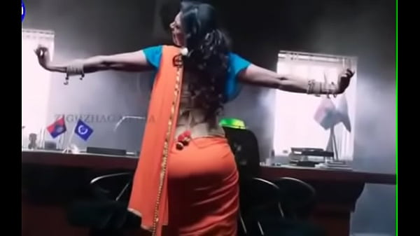Desi Pantat Montok Dibungkus Saree, Bikin Ngiler Pengen Gigit