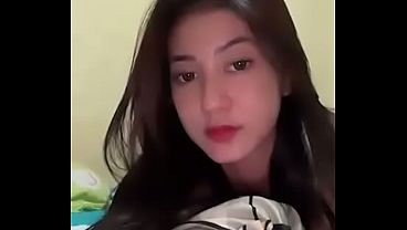 Cewek Indonesia Live Ig, Goyang Menggoda Bikin Keluar Keringat Dingin.