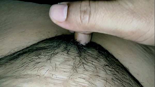 Ibu Tiri Montok Setuju Tidur Sekasur Dengan Anak Tiriku