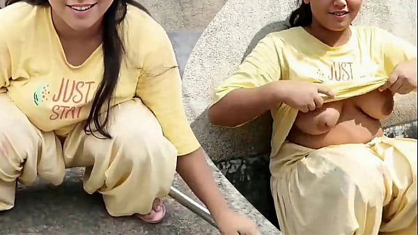 Cerita Panas Di Atap Bareng Kakak Ipar Yang Masih Muda Dan Sudah Nikah, Video Seks Desa Luar Ruangan Ala Cewek Kampung India.