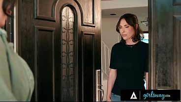 Cewek Nakal Sarah Arab Ketemu Lagi Dengan Mantan Komandan Mesumnya Casey Calvert, Main Bareng Sampai Basah