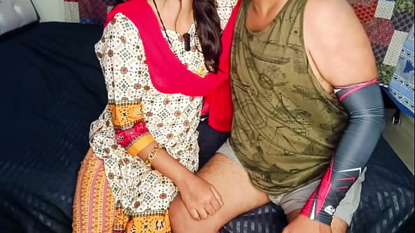Mami Ko Paise Kamane Ka Ganda Tarika Sikhake Bhanje Ne Jor Se Choda