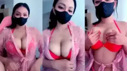 Miss Yange Tobrut Remas Toket Sampai Mendesah Keras