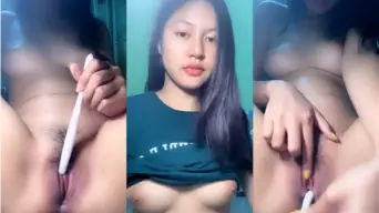 Muka Imut Manja, Bibir Merah Ngegemesin, Siap Dimainin Sambil Omek-omek Basah.