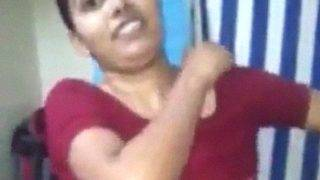 Video Cewek Andhra Pake Baju Telanjang