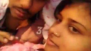 Video Mesum Desa, Ciuman Dan Rabaan Liar