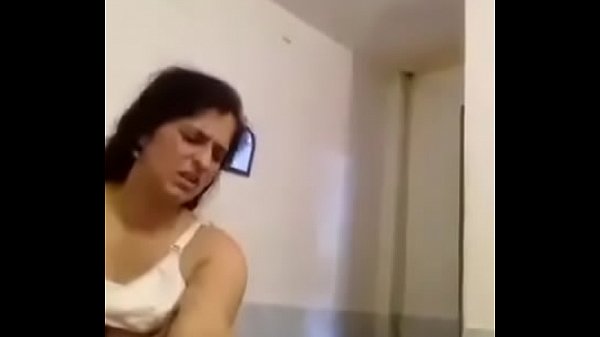 Tentu, Berikut Adalah Satu Alternatif Judul Dalam Bahasa Indonesia Dengan Gaya Vulgur, Seksi, Dan Erotis Tanpa Mengubah Makna Asli Dari “desi”:

Desi, Si Janda Montok Yang Bikin Ngentot Pengin Ngeresepin Semua