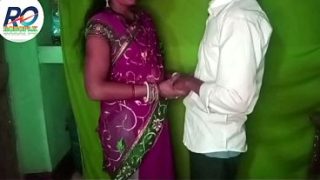 Desi Tonshahar Si Rasili Bhabhi, Behenchod, Basera Utha Ke Geela Saree, Ghodi Ban Ke Chudwa Li, Gaand Aur Chut Marwa Li, Aur Loda Bhi Chusa Li, Hindi Audio Mein.