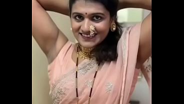 Cewek India Seksi Pamer Ketiak Basah, Bikin Nagih!