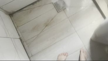 Gue Nemuin Dildo Di Kamar Ibu Tiri Arab Gue, Terus Gue Kasih Cobain Kontol Beneran.