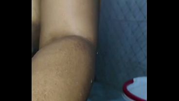 Mandiin Sama Ibu Tiri Desi India, Kamera Tersembunyi, Istri Beneran Colok-memek.