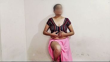 Bini Orang Main Sambil Suami Di Rumah, Kontol Gede Tetangga Bikin Dia Meraung-raung Kesenangan