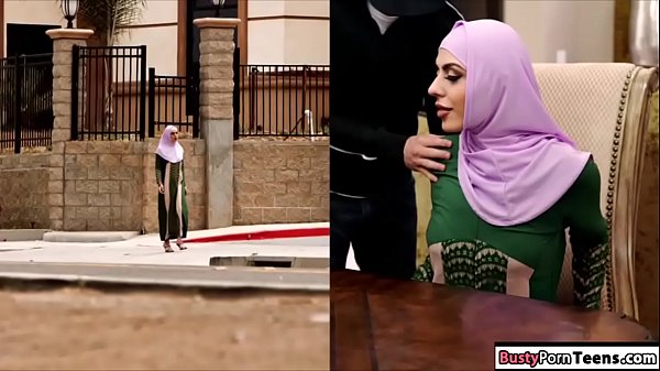 Gadis Arab Ngewe Kontol Sampe Crot, Terus Digenjot