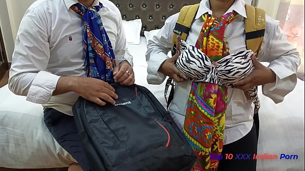 Gadis Desi Polos Digebuk Habis Di Hotel Oyo, Pertama Ketemu Langsung Ngewe Brutal